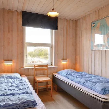 Three Bedroom Holiday In Vakantiehuis Ringkøbing